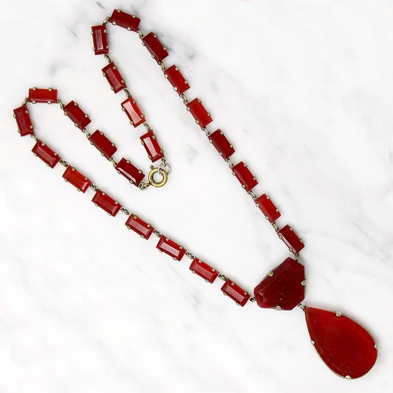 birthday gift necklaces for women -Glamorous Carnelian-Colored Glass Czech Necklace