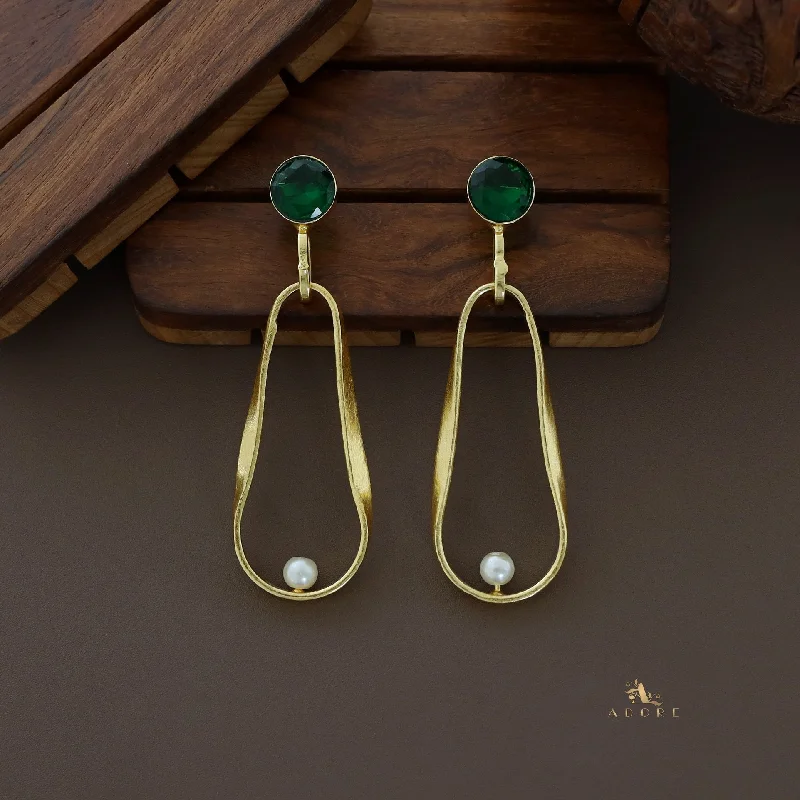 modern earrings for women -Golden Pear And Round Glossy Pearl Earring