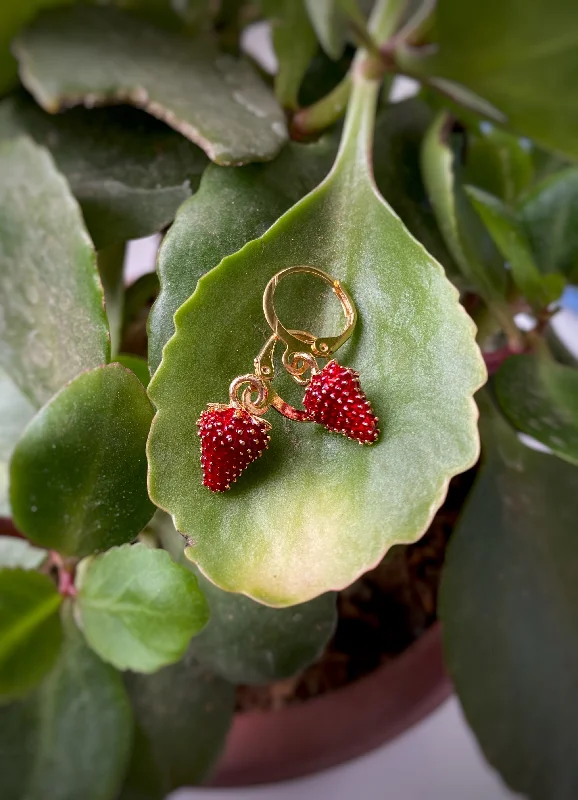 custom-made earrings for women -STRAWBERRY EARRINGS