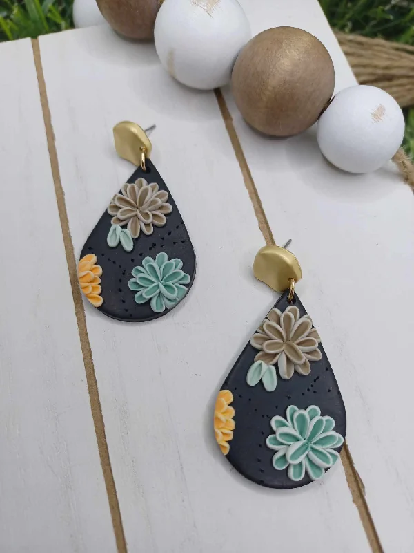 custom earrings for women -Black Clay Style Floral Earrings