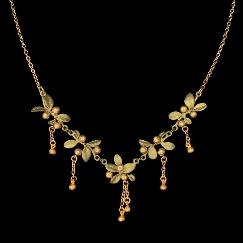 women’s necklaces -Golden Myrtle Necklace