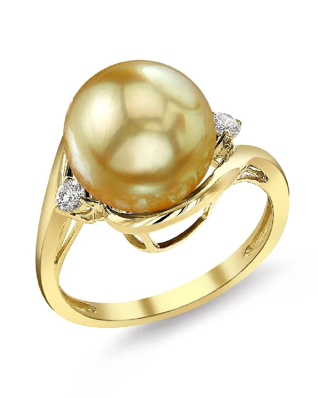 vintage rings for women -Golden South Sea Pearl & Diamond Sorbet Cocktail Ring